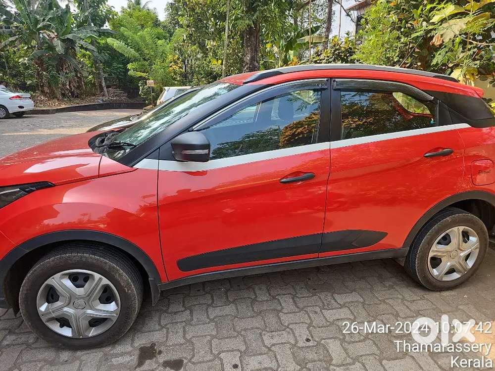 Tata Nexon Xm Petrol 2021