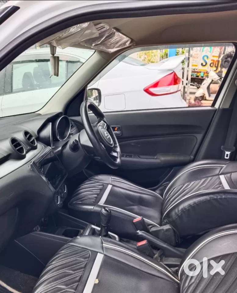 Maruti Suzuki Swift Vxi, 2022, Petrol