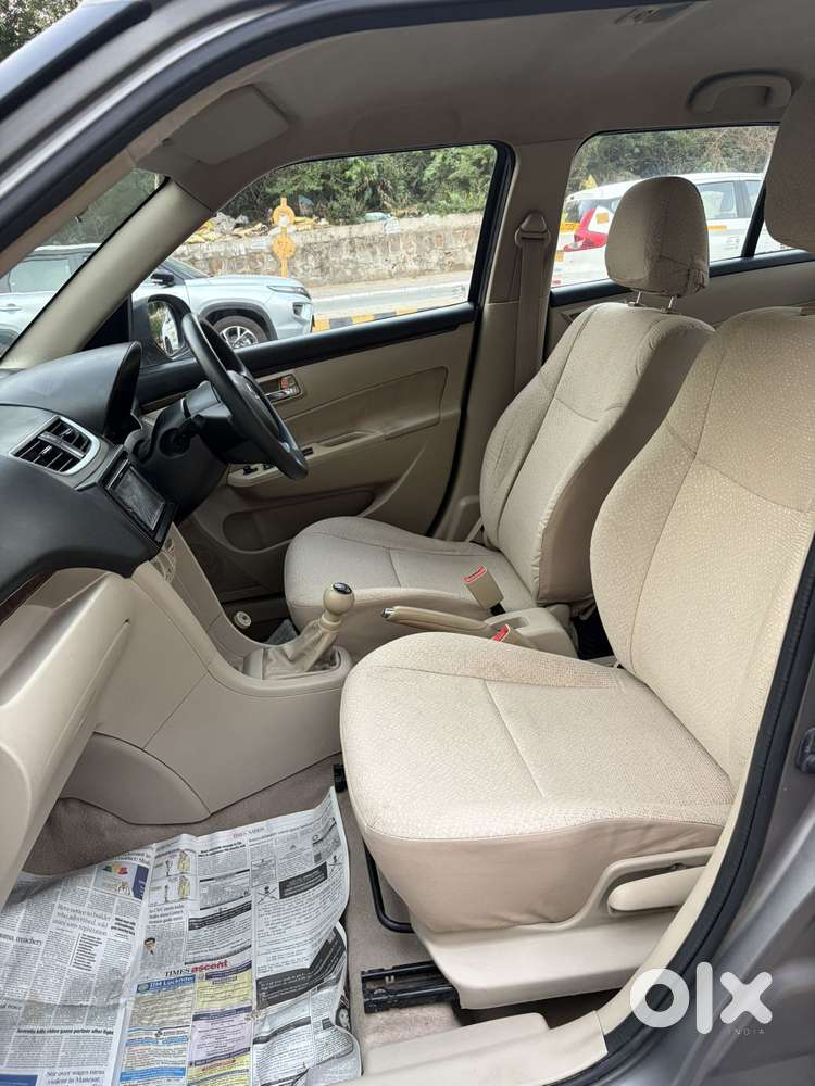 Maruti Suzuki Swift Dzire 1.2 Vxi Bsiv, 2013, Petrol