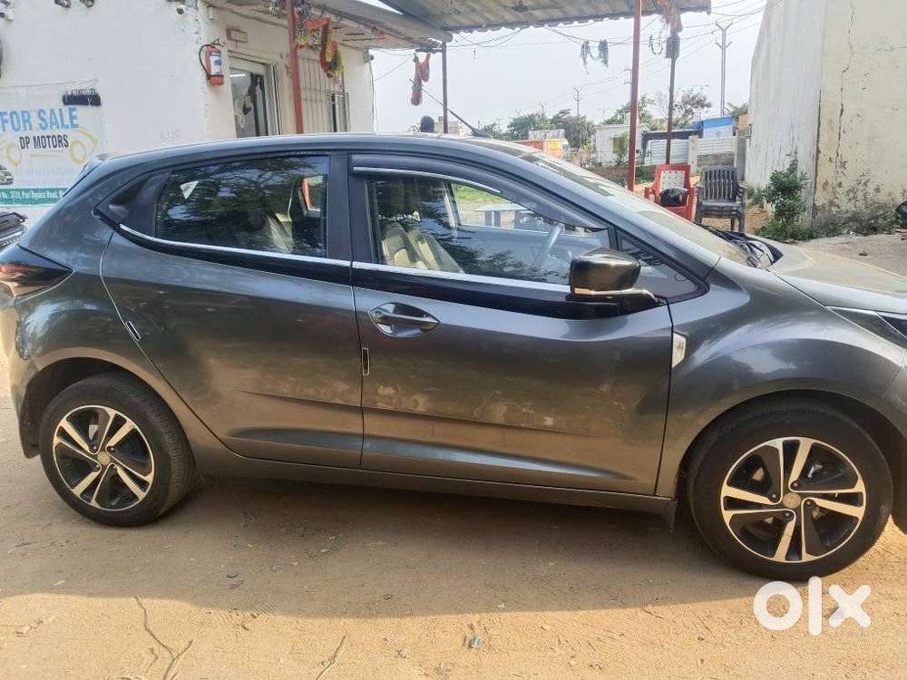 Tata Altroz Xz, 2022, Petrol