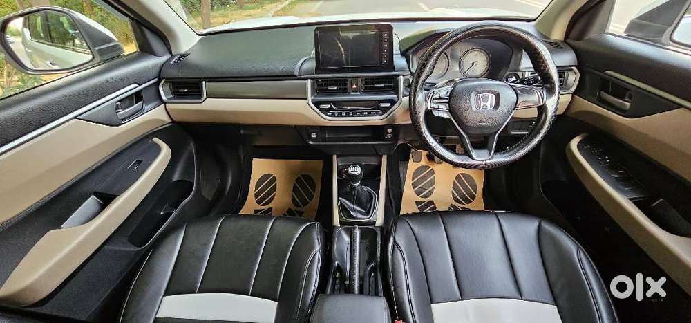 Honda Elevate V Mt, 2023, Petrol