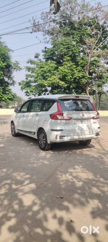 Maruti Suzuki Ertiga Zxi Plus Shvs, 2022, Petrol
