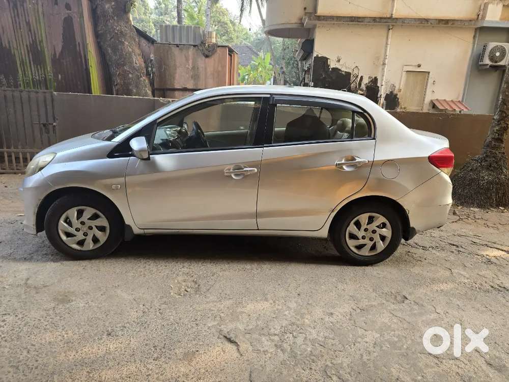 Honda Amaze 2013 Diesel Well Maintained