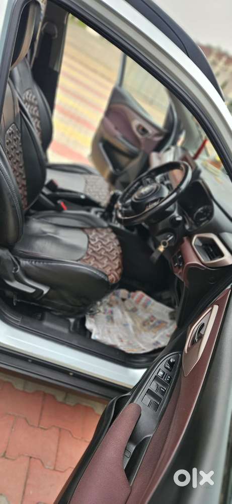Maruti Suzuki Fronx Delta Plus 1.2 Mt, 2023, Petrol
