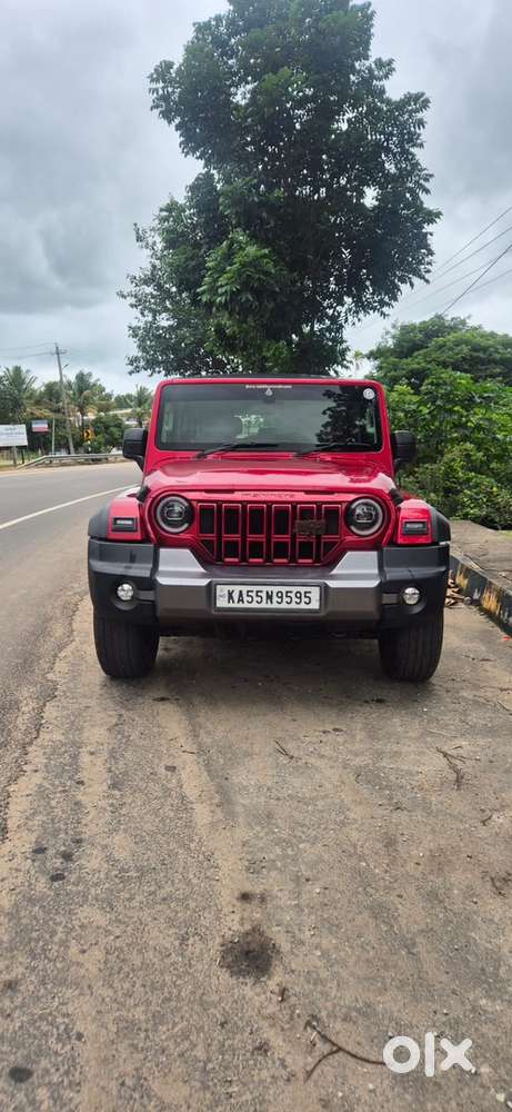 Mahindra Thar Roxx 2025 Diesel Manual