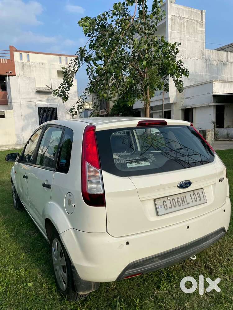 Ford Figo Petrol 2014