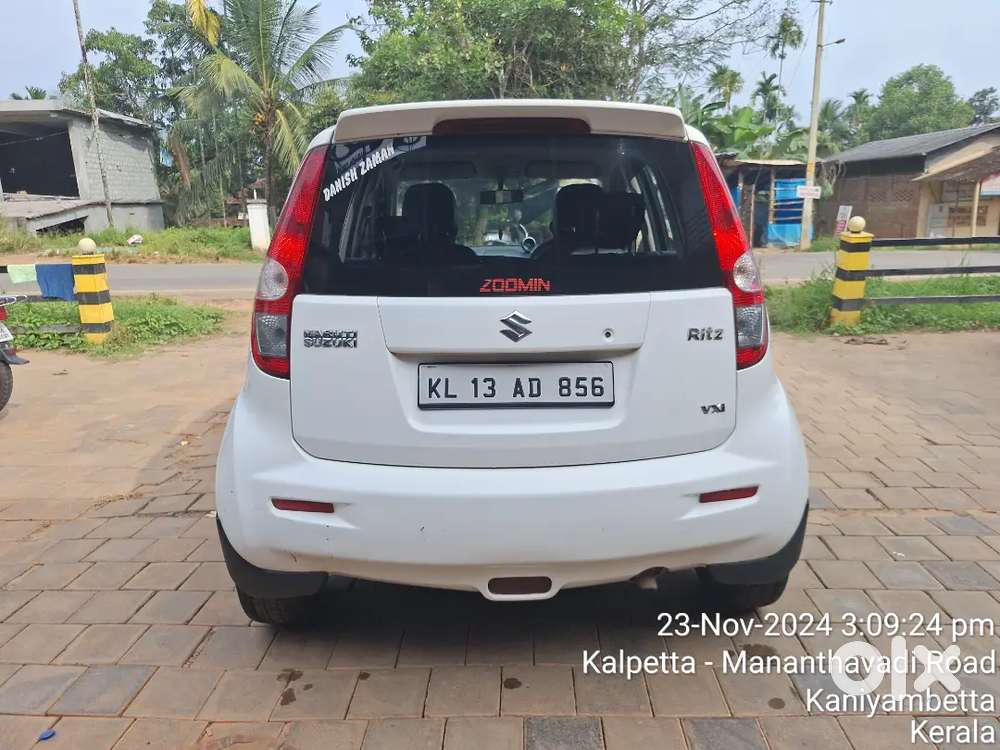 Maruti Suzuki Ritz 2014 Petrol Well Maintained Good Condition New Tyre