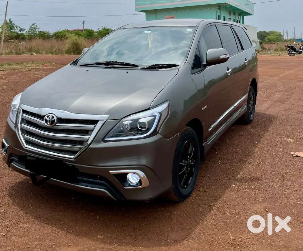 Toyota Innova 2011 Diesel 199000 Km Driven