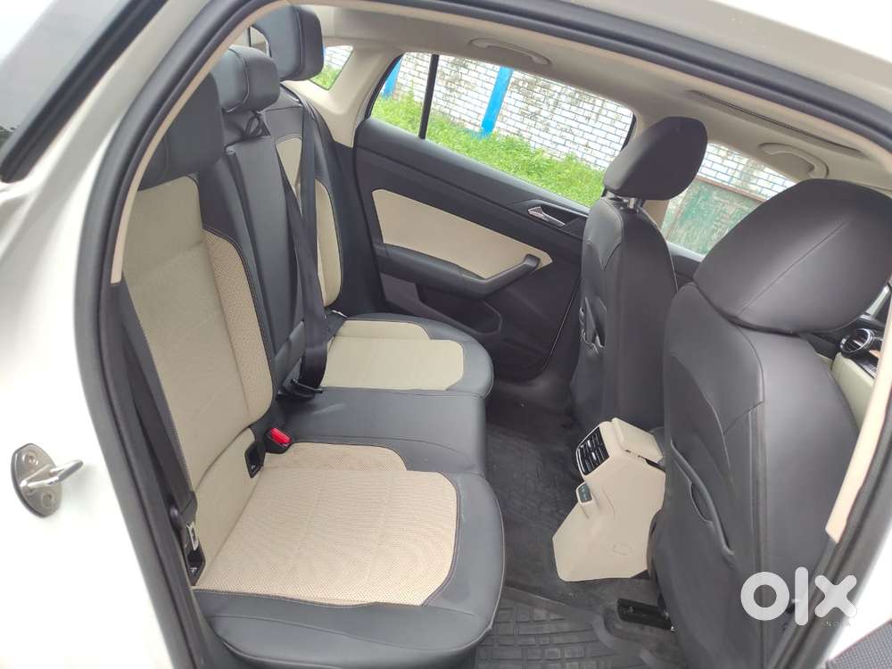 Skoda Slavia 1.0 Tsi Style, 2023, Petrol