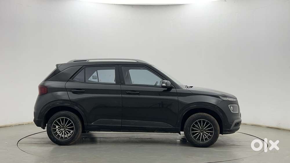 Hyundai Venue 1.2 S Plus, 2021, Petrol