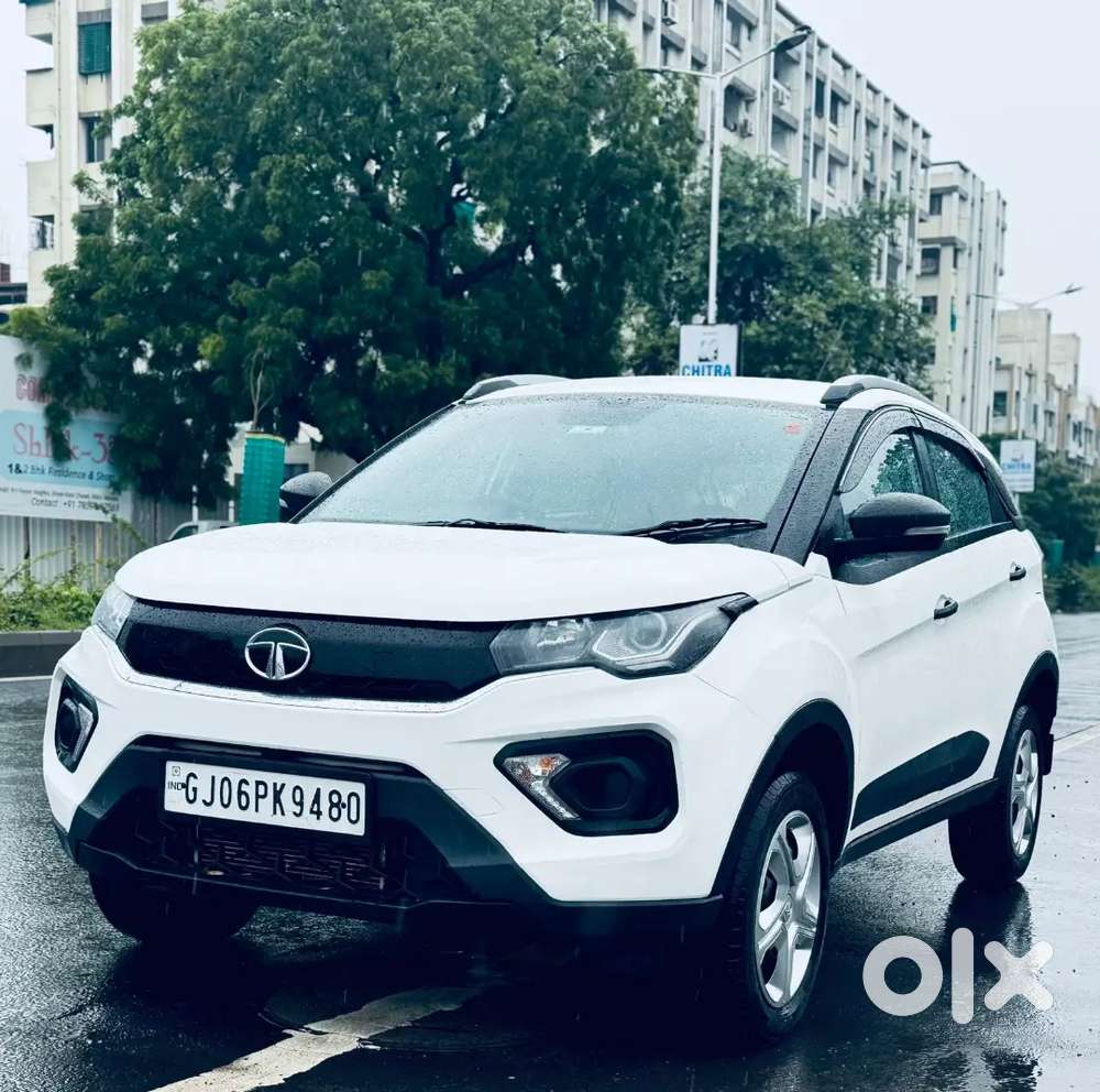 Tata Nexon Automatic Xma+ 1st Owner 13000petrol 2023