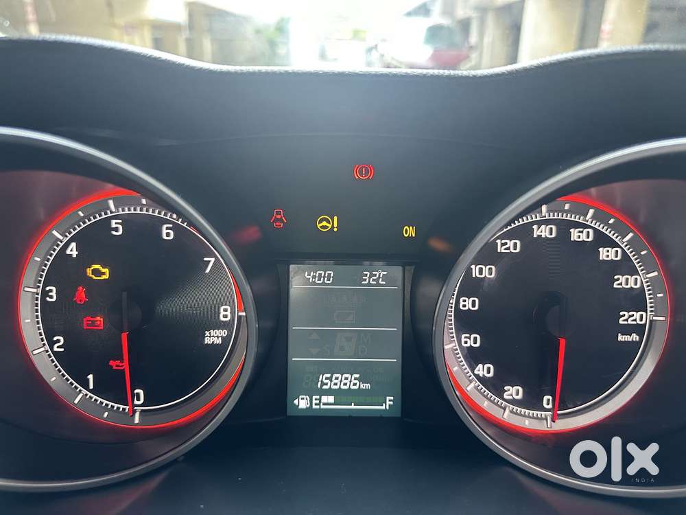 Maruti Suzuki Swift Zxi Plus, 2024, Petrol