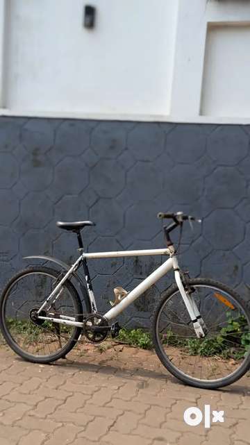 Btwin cycle which country online