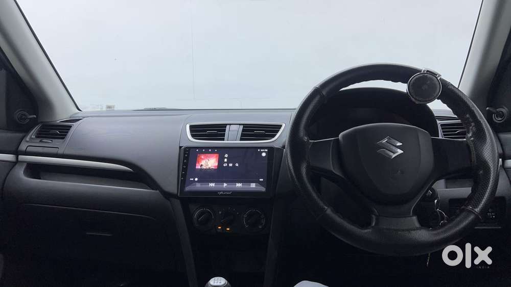 Maruti Suzuki Swift 1.2 Lxi (o), 2016, Petrol