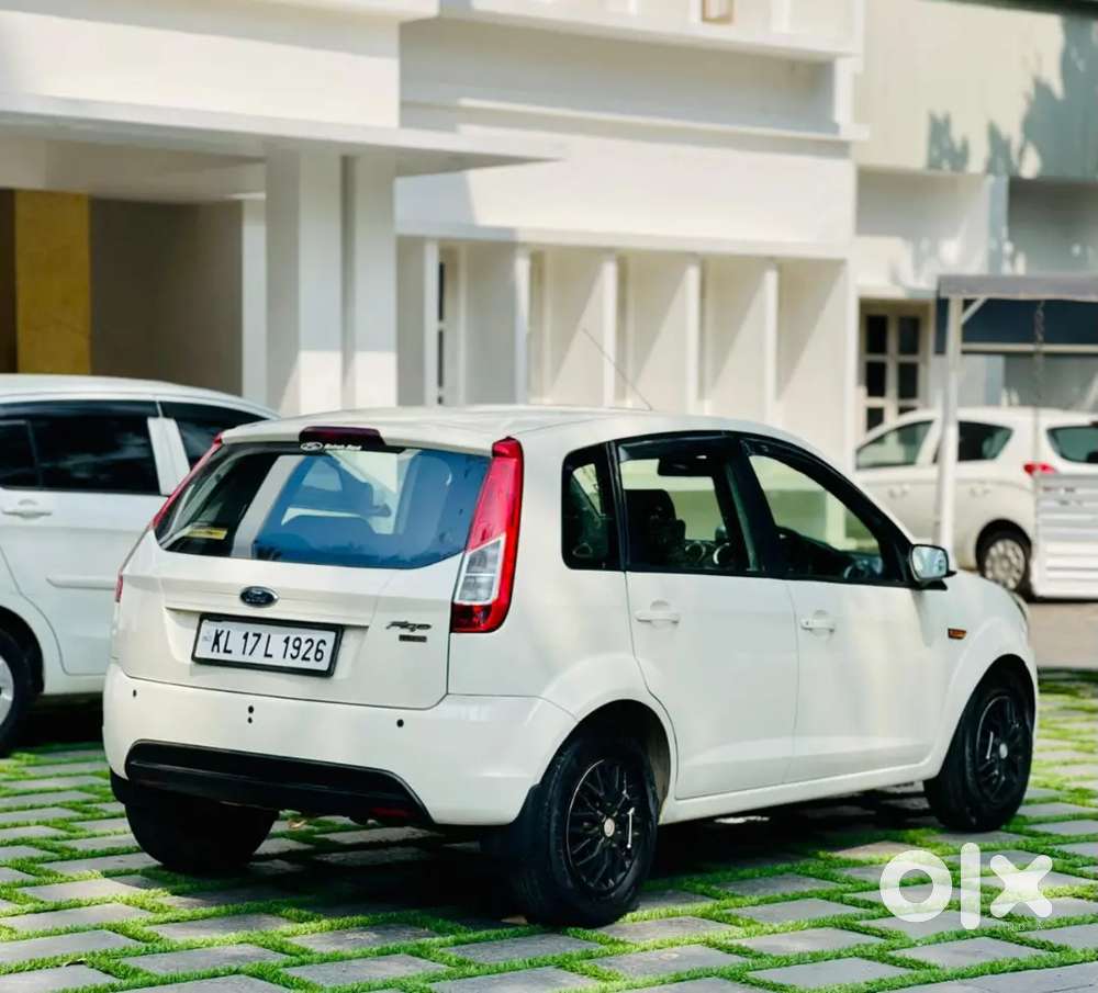 Ford Figo 2014 Diesel 115000 Km Driven