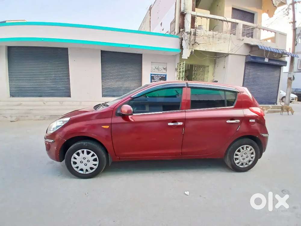 I20 Megna 2011 Model Petrol Variant