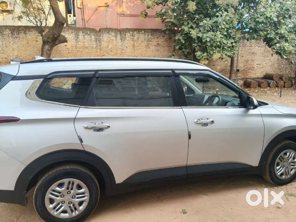 Kia Carens 2025 Petrol Good Condition