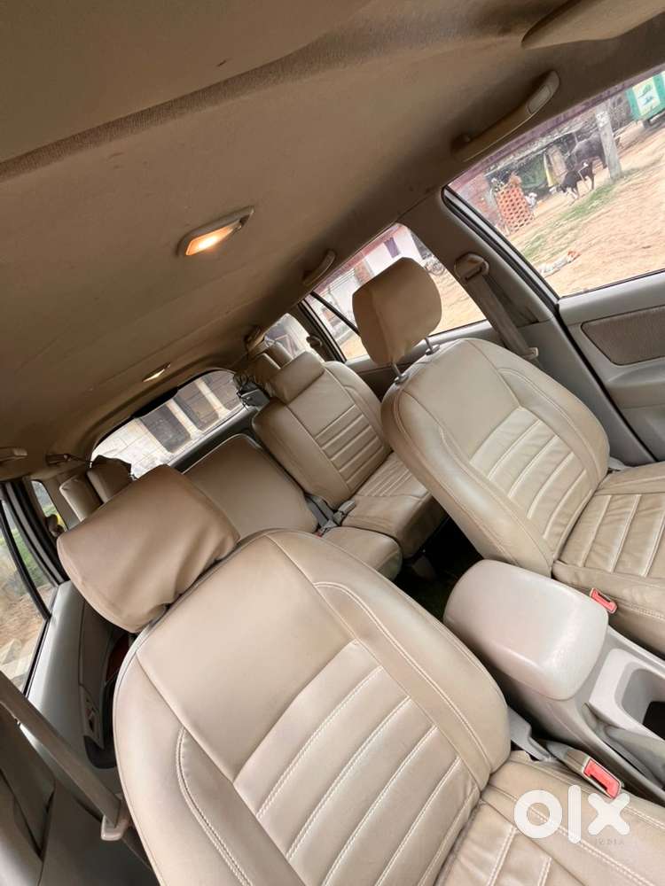 Toyota Innova Diesel 2010 Car