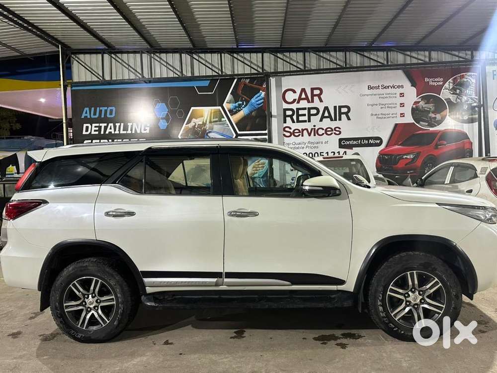 Toyota Fortuner 2.8 At 4x2  Immaculate Condition  Well Maintained
