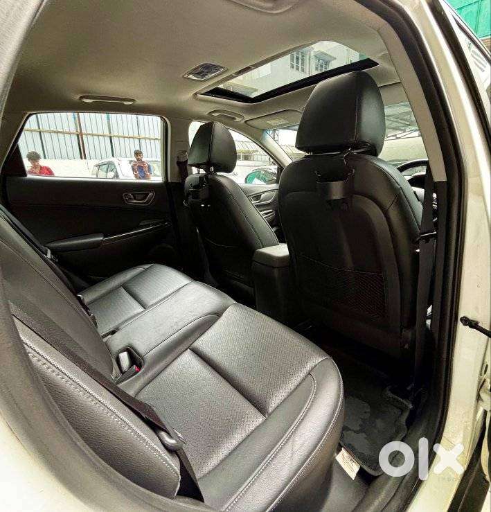 Hyundai Kona Electric Premium Dual Tone, 2023, Electric