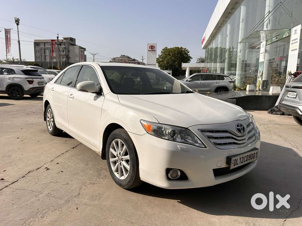 Toyota Camry V4 (mt), 2011, Petrol