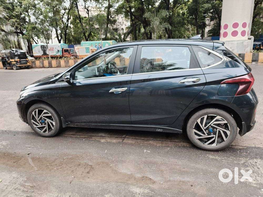 Hyundai New I20 1.2 Asta (o) Mt Dual Tone, 2024, Petrol