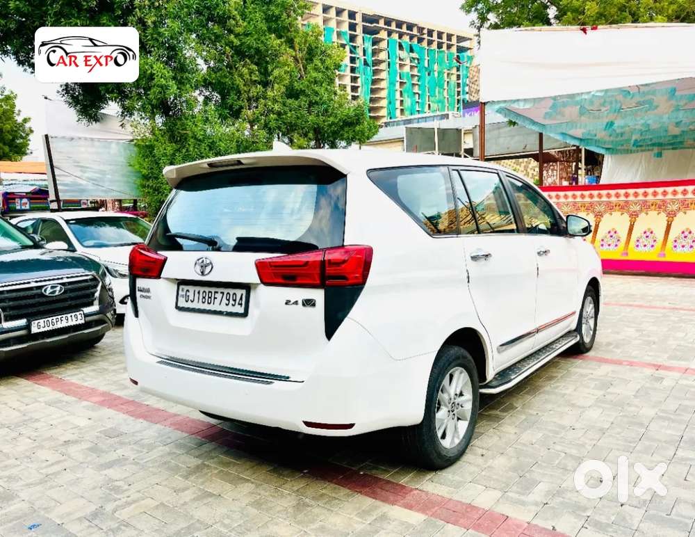 Toyota Innova Crysta 2.4 V 7 Str, 2016, Diesel