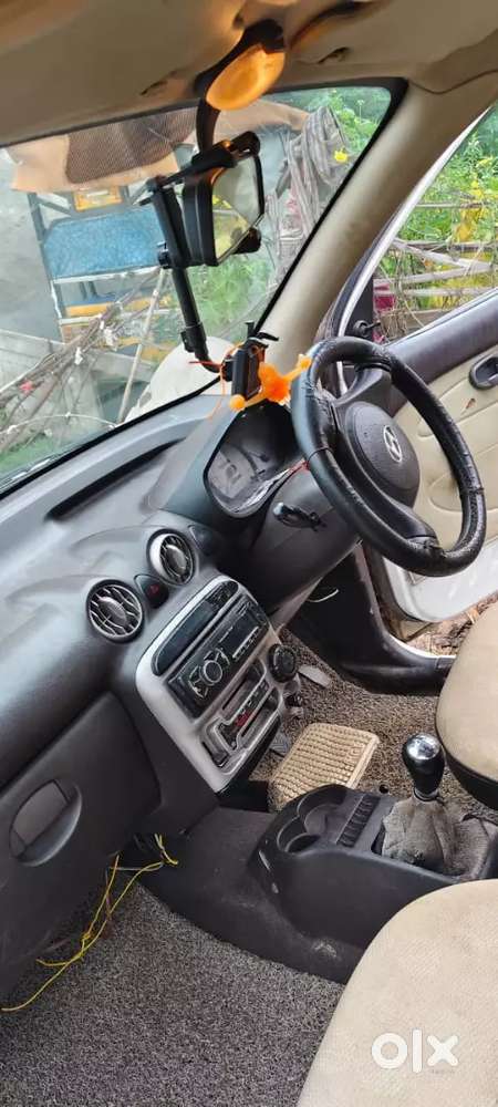 Hyundai New Santro 2010