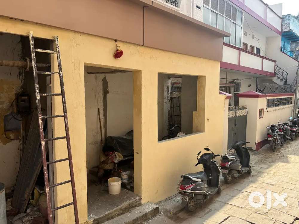 Shop for rent at luxa godoliya