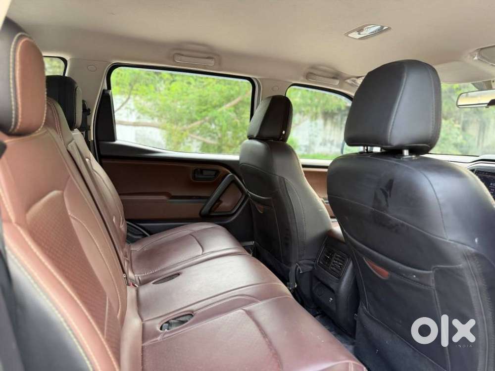 Mahindra Scorpio N Z2 Petrol Mt 6 Str, 2024, Petrol