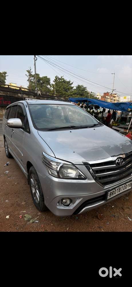 Toyota Innova Diesel 2013 Car