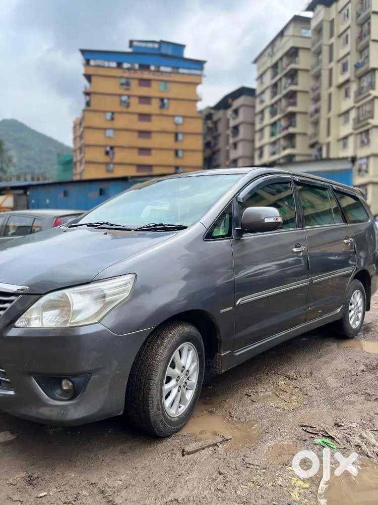 Toyota Innova 2012 Diesel Well Maintained