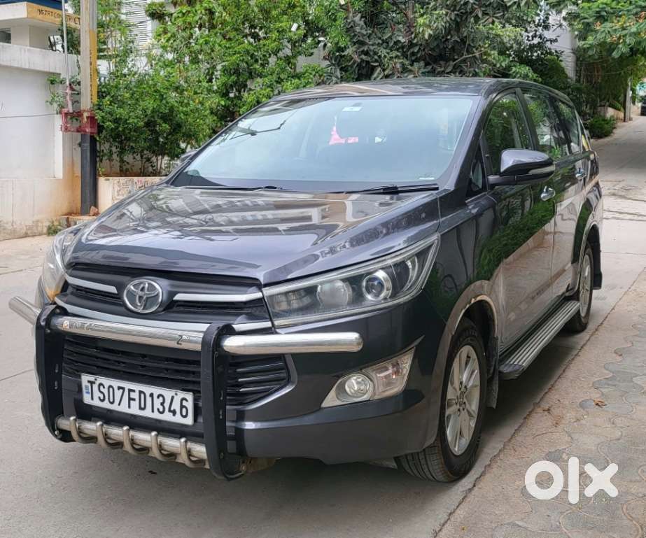 Toyota Innova Crysta