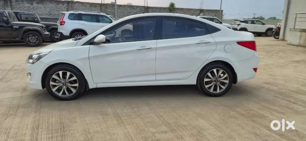 Hyundai Verna 2015 Petrol Manual