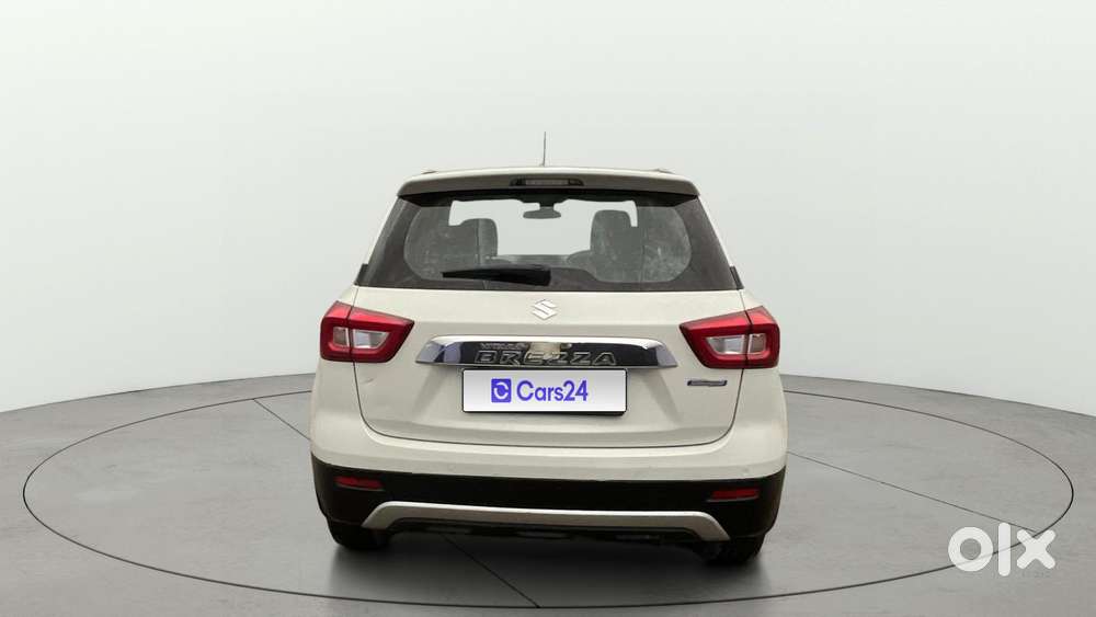 Maruti Suzuki Vitara Brezza 1.5 Zxi Plus At, 2022, Petrol
