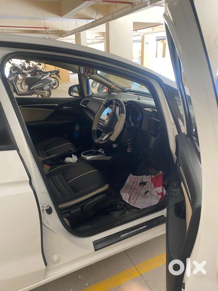 Honda Jazz 2015 Petrol 41000 Km Driven Fully Automatic