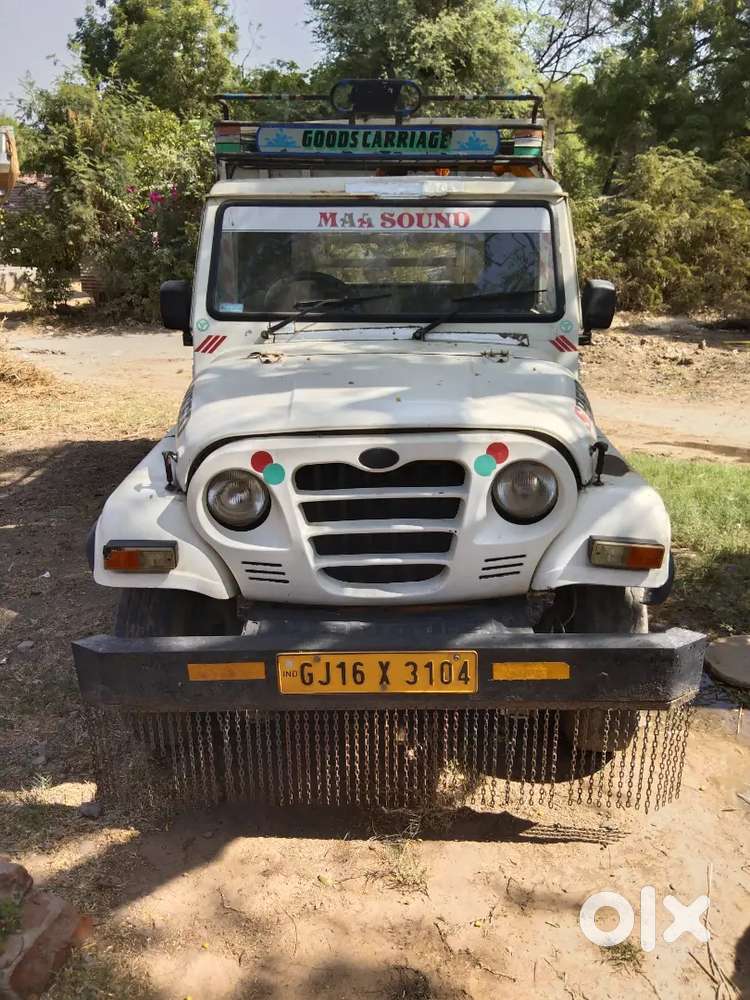 गाड़ी बहुत अच्छी है महिंद्रा