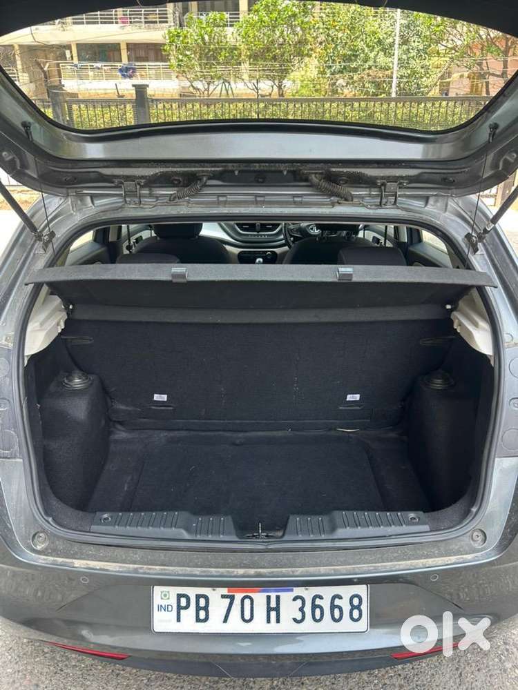 Tata Altroz 2022