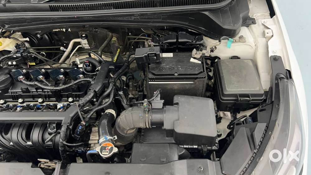Hyundai New I20 1.2 Asta (o) Ivt, 2024, Petrol