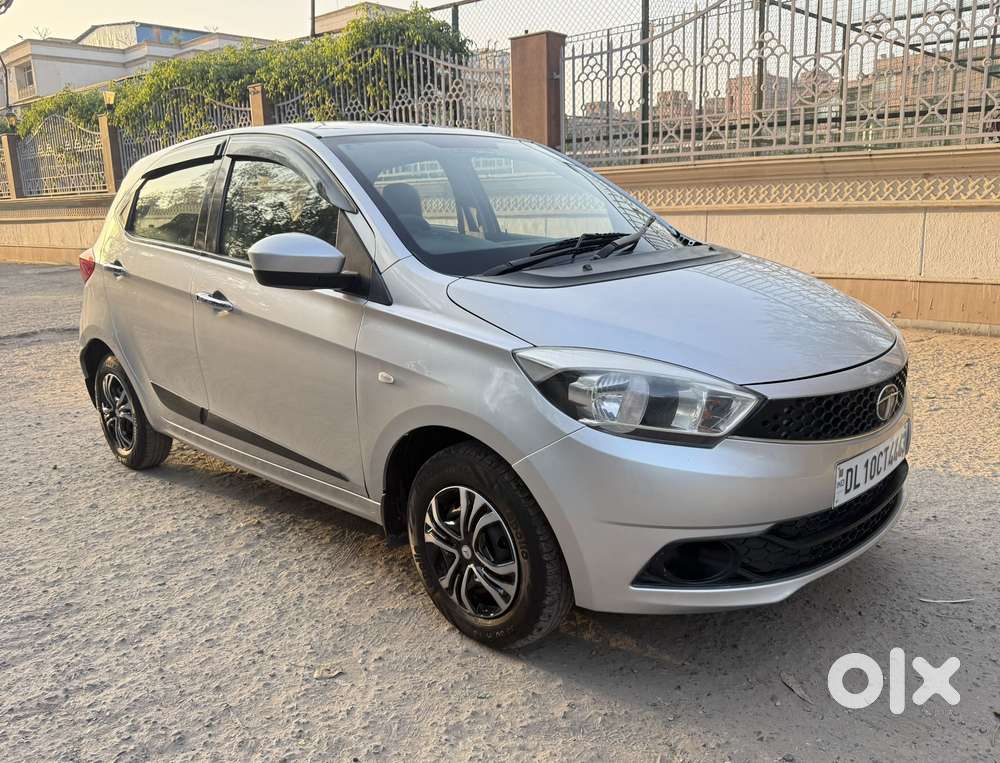 Tata Tiago 1.2 Revotron Xt Option, 2016, Petrol