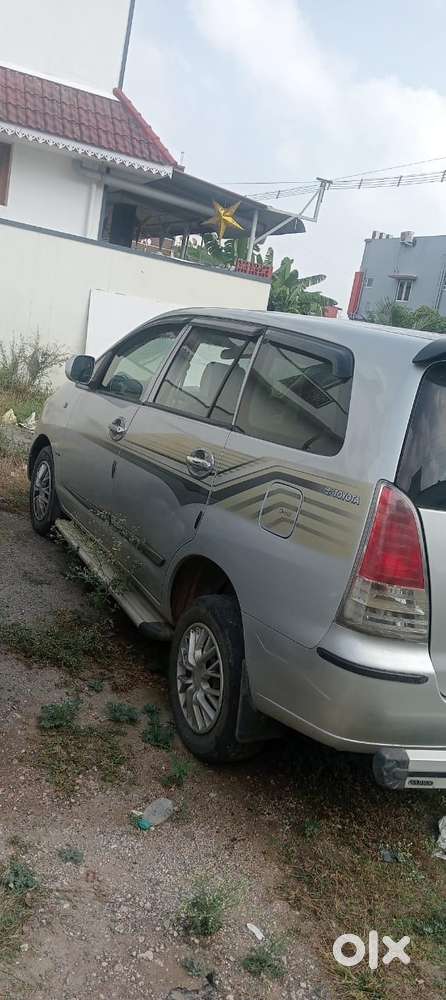 Toyota Innova