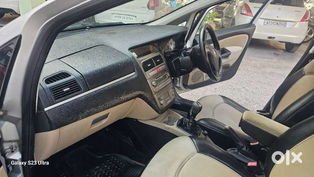 Fiat Linea 2007-2013 Emotion (diesel), 2010, Diesel