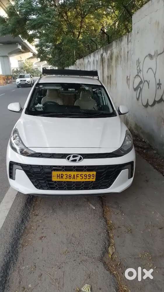 Hyundai Aura 2023 Cng