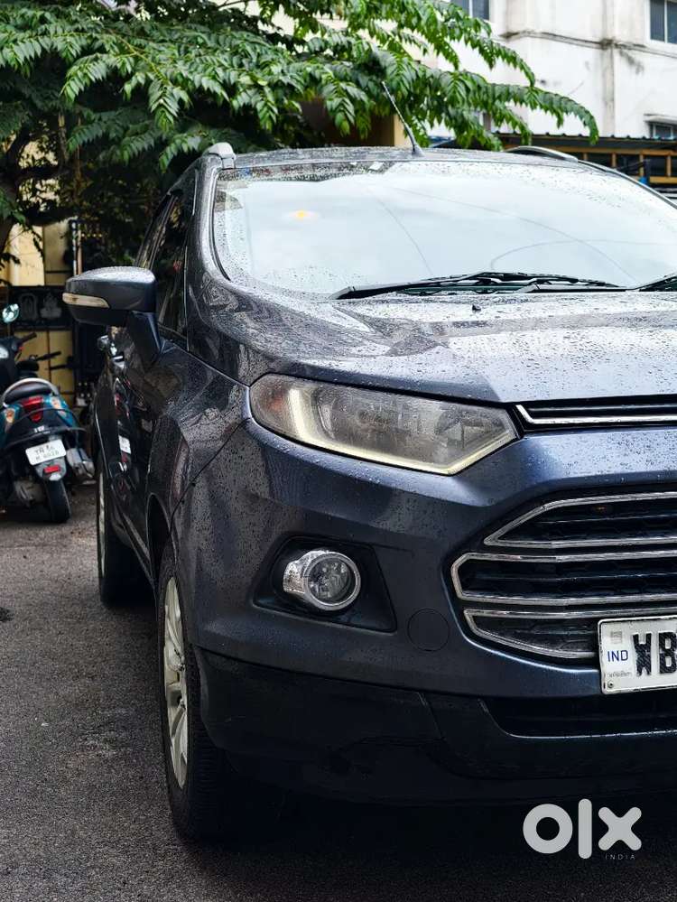 Urgent Sell Ford Ecosport 2016 Diesel Manual Top End Model