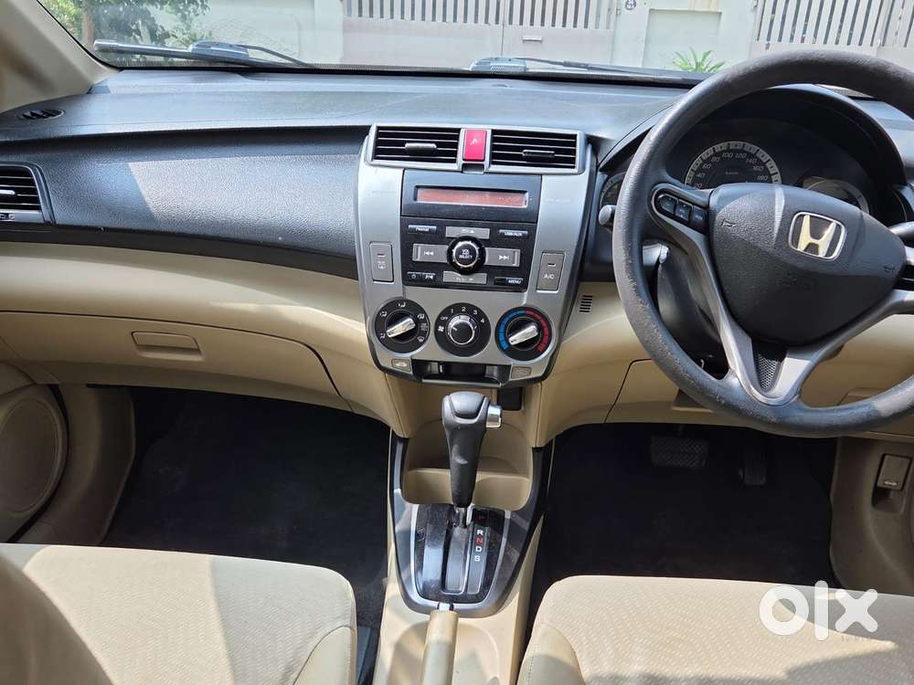 Honda City 2011-2013 V At Exclusive, 2013, Petrol