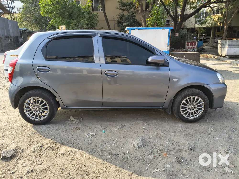 Toyota Etios Liva 2015 Diesel 54000 Km Driven, Company Service Record