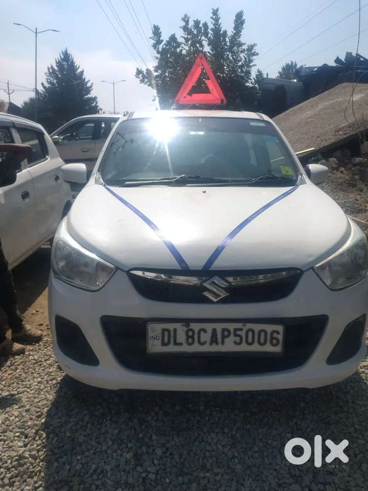 Maruti Suzuki Alto K10 1.0 Petrol Manual 32