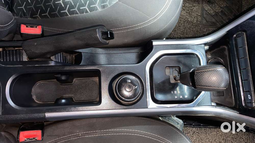 Tata Nexon 1.5 Revotorq Xma Amt (s), 2021, Petrol