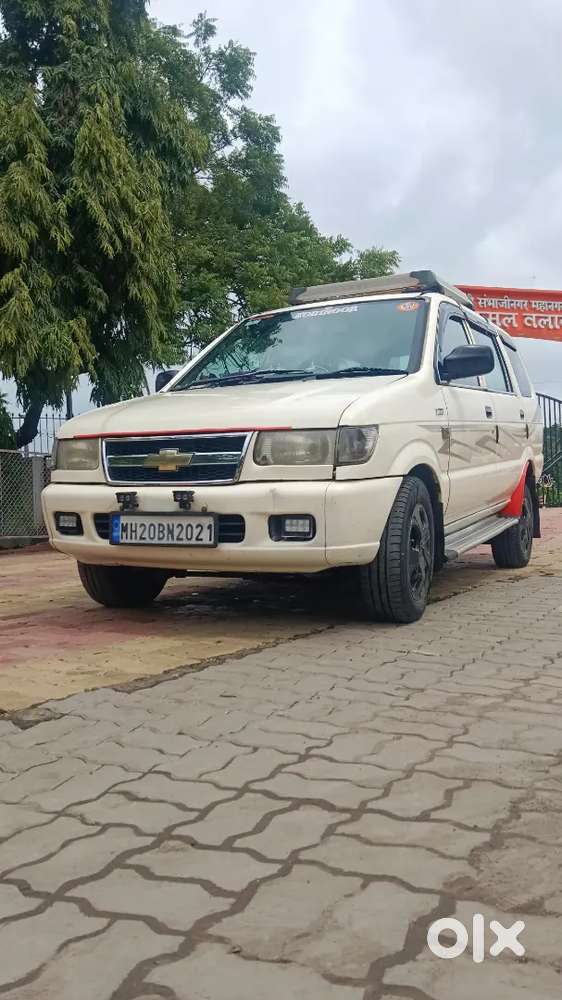 Chevrolet Tavera Neo 2010
