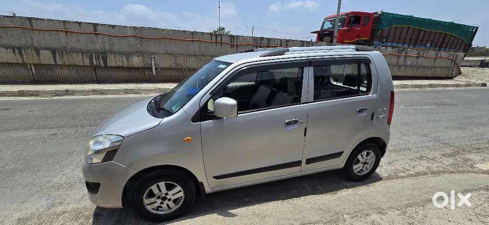 Maruti Suzuki Wagon R 2017 Petrol 93000 Km Driven Superb Condition